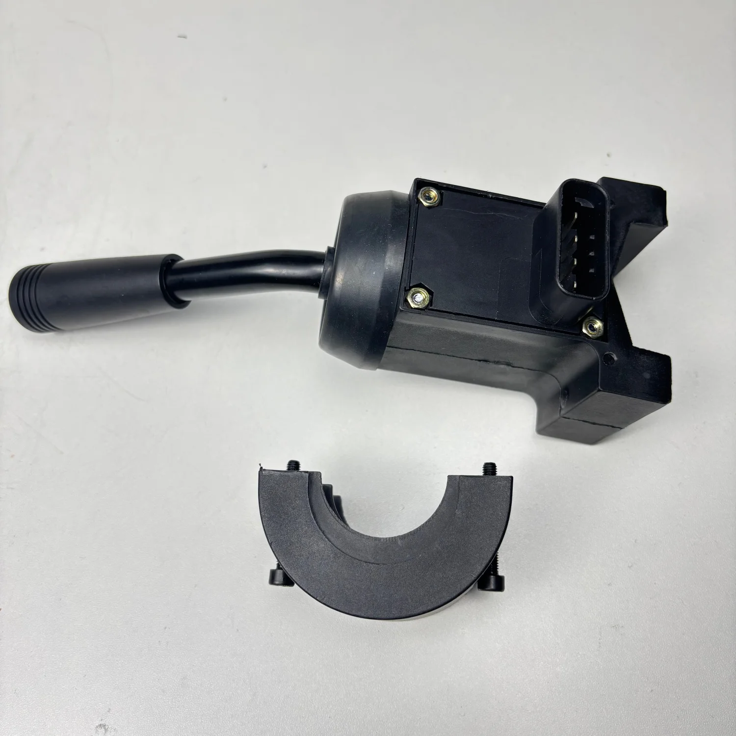 

Shifter Controller 278328A1 For Case Forklift 585G 586G 586H 588G 588H