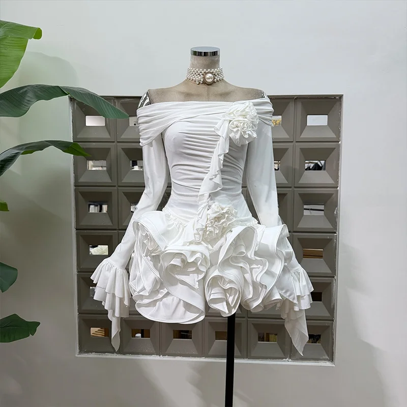 

Spring 2026 White Long Sve Floral Embellied f Skirt Set Girl's Sle Par One-oulder Crumpled Top And Skirt Ensemble