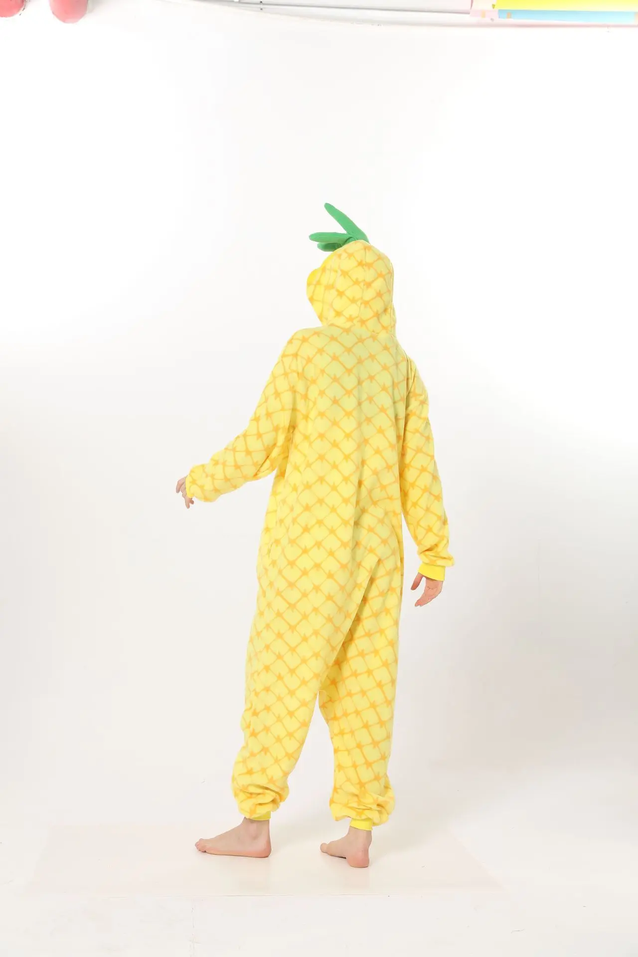 Kigurumi Yellow Pineapple Onesies Pajamas Unisex Adult Pajamas Halloween Cosplay Costume Cartoon Onesie Sleepwear Jumpsuit