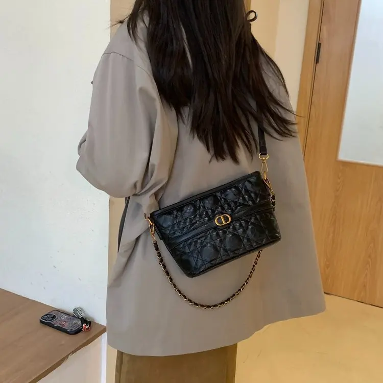 

Women's 2026 High-End Niche Diamond Embroidery Dumpling Bag, Retro Fashion One-Shoulder Crossbody Handbag