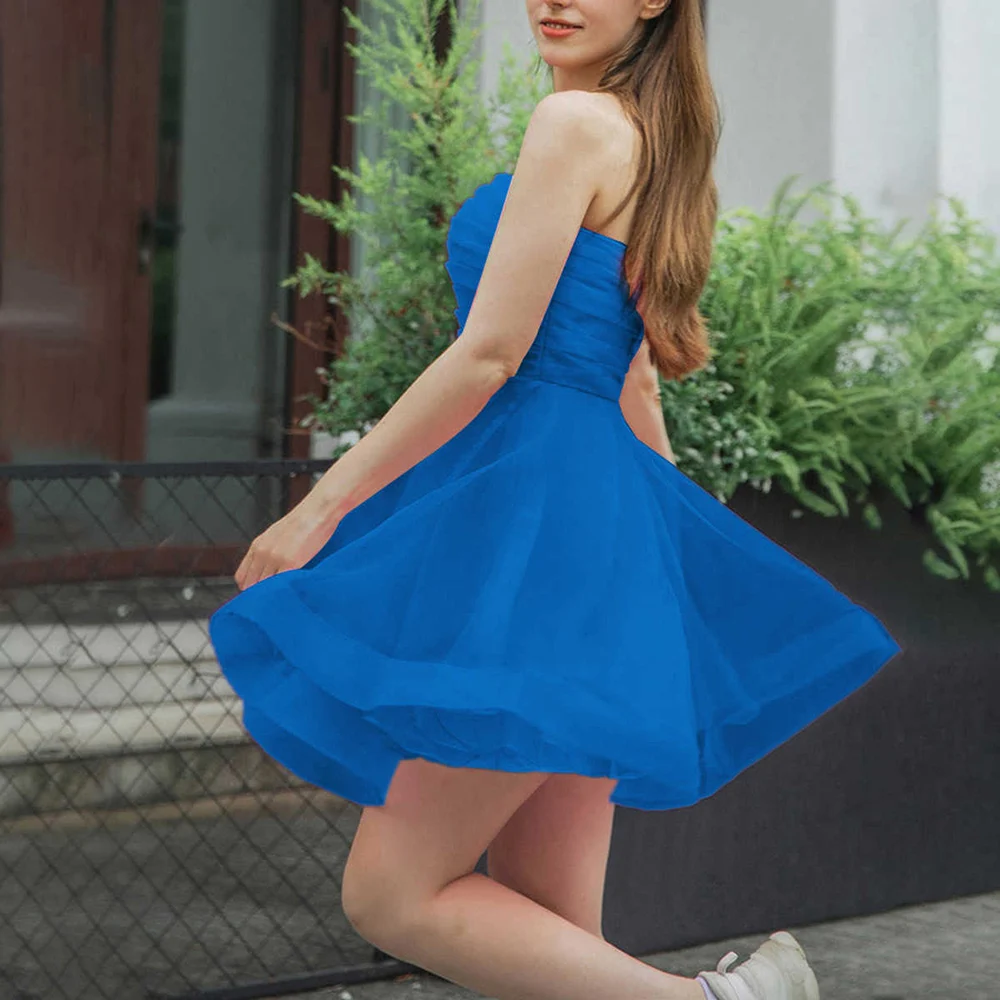 여자의 미니 웨딩 드레스 A 라인 칼집 신부 들러리 해변 휴가 휴가 칵테일 파티를위한 등이없는 짧은 웨딩 드레스