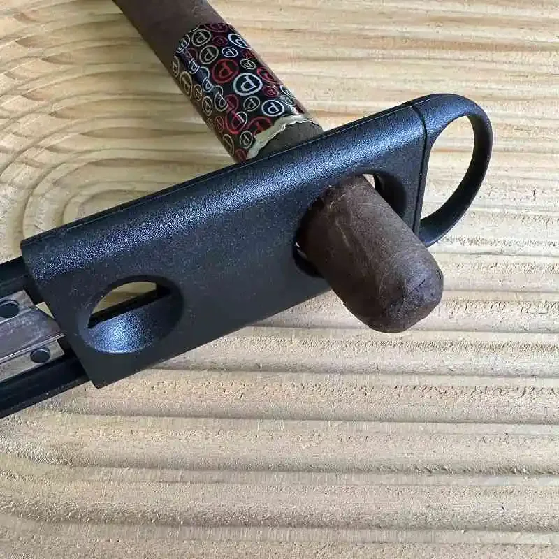 

Portable Stainless Steel Cigar Cutter V Shape Blade Cigarro Knife Hole Opener Cigarrera Cutting Tool Dual Use Accessories 917