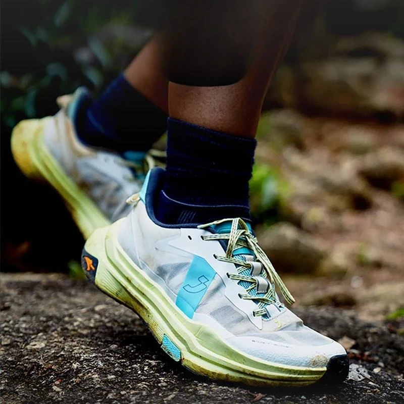 

New Luxury Running Man Trainers Shoes Anti-Slip Running Sports Shoe Top Quality Outdoor Sports Wearable Walking Jogging Shoes