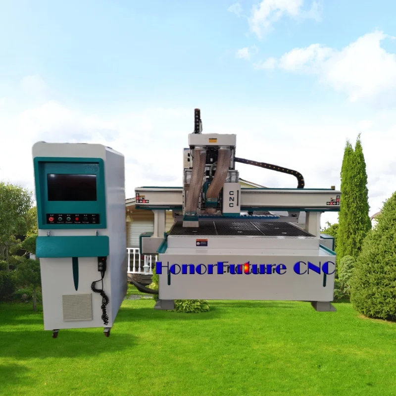 آلة طحن CNC عالية الدقة معدات النجارة عالية الكفاءة لصنع الأثاث