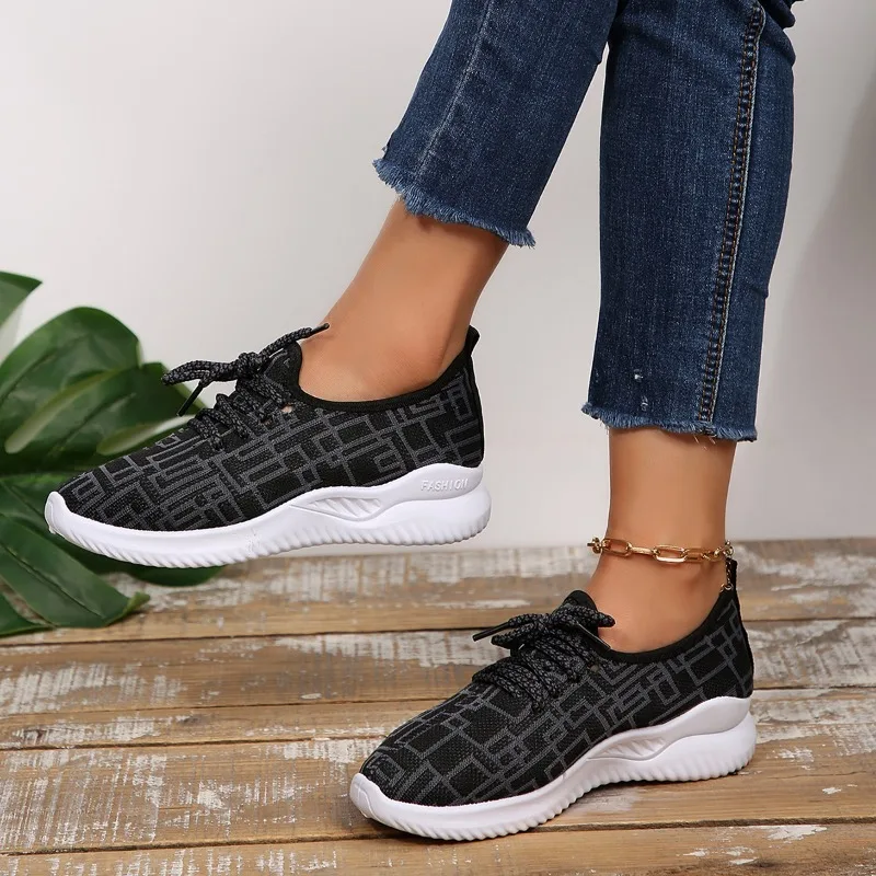 أحذية رياضية نسائية للجري مصممة كلاسيكية أحذية مفلكنة للخريف موضة جديدة خفيفة الوزن أحذية رياضية خارجية كاجوال للنساء #3
