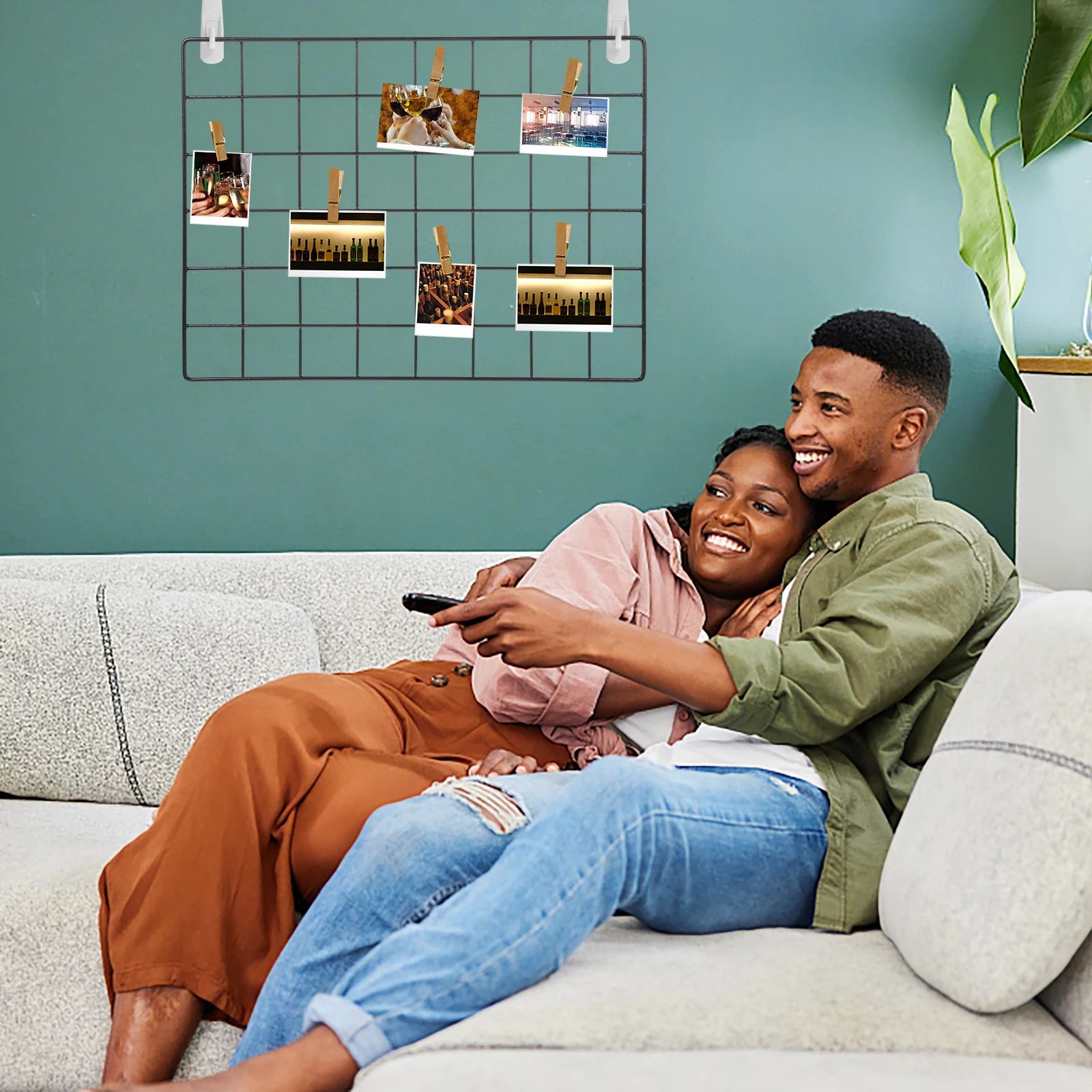 

Iron Photo Frame DIY Metal Grid Wall Panel Picture Display Hanging Decor for Bedroom Study Classroom Cafeteria Home Wall