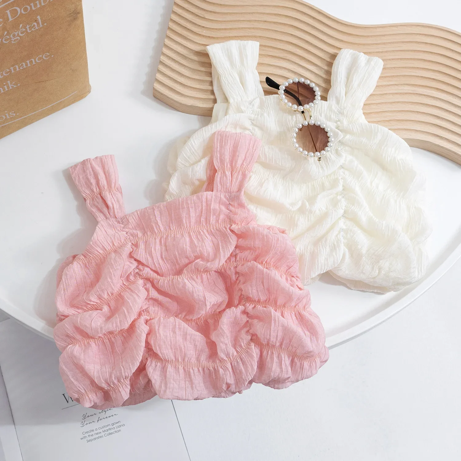 

2024 Korean Girls Baby Beautiful Pleated Slip Shirts Summer Tops Tees Baby Kids Toddlers T-shirts Children Birthday Clothes