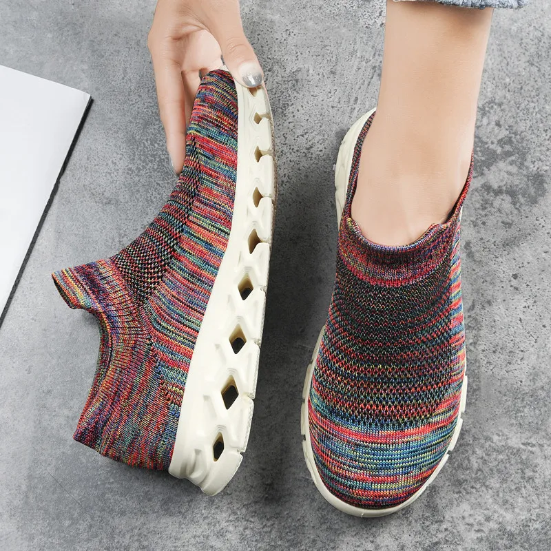 Womens Fashion Casual Flat Shoes Running Sneakers Lightweight Couple Mesh Breathable Shoes Comfy Mens Soft Sports Shoes