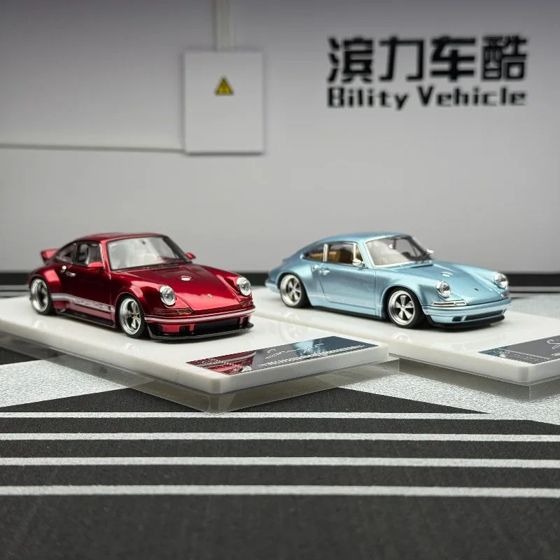 ZM 1:43 supercar, die cast alloy car model, holiday creative gift, adult collectible ornament, male gift.