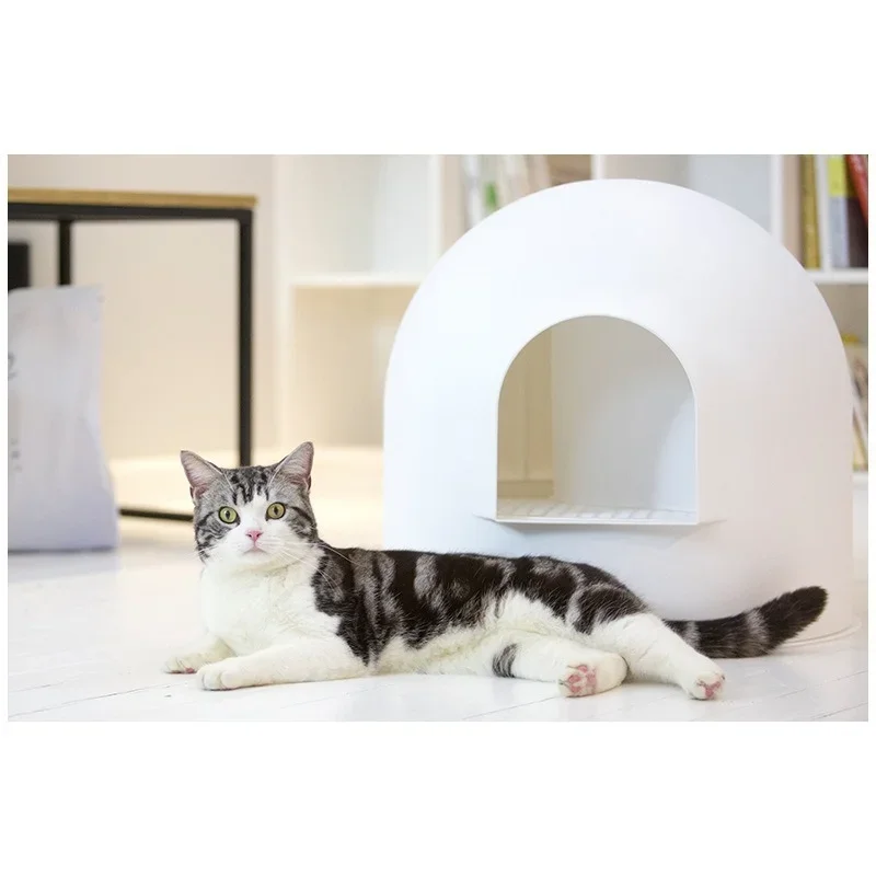 Enclosed Cat litter box with Lid with Scoop Large Cat Toilet Cat Litter Pan Snow House Igloo Solide and Durable Easy to Clean