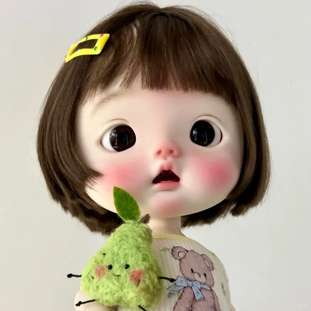 Nowa lalka BJD 1/6 datou rourou Qbaby z dużą głową, żywiczna lalka modowa dla dziewczynki, uśmiechnięta, z makijażem.