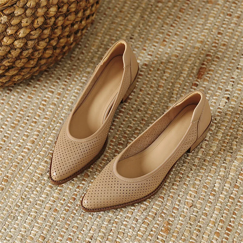 2023 New Fashion Hollow Out Women Pumps Pointed Toe Summer Shoes Chunky Heels Genuine Leather Shoes for Women Zapatos De Mujer