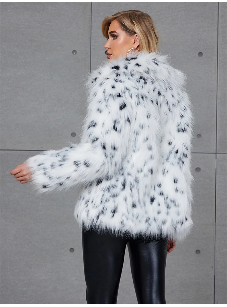 Women's Winter Jacket Leopard Print Jacket  Turn Down Collar Warm Outwear Causal Female Loose Faux Fur Coats Jackets For Women