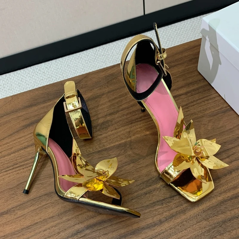 Gold Flower Square Toe Metal Stiletto Sandals Woman Summer 2024 Silver Open Toe Buckle Hollow High Heel Shoes Black Pumps