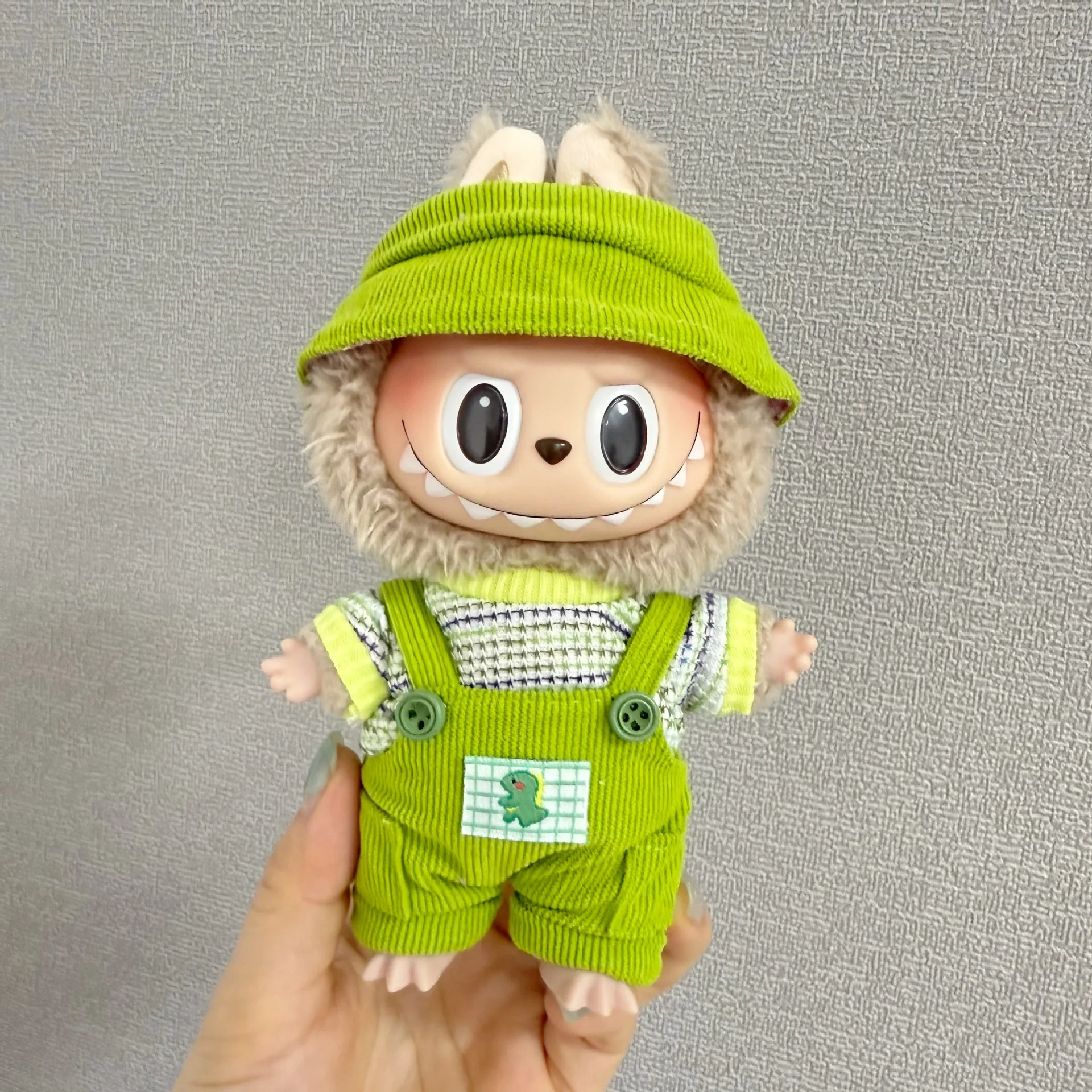 

Labubu 1st-3rd Gen Cute Outfit Collection Красочные комбинезоны с подходящими шапками для кукол 15/17 см
