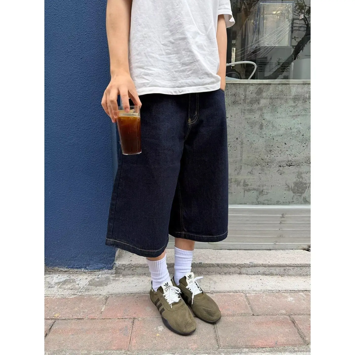 Summer Men's Multi-pocket Denim Shorts Unisex Streetwear Casual Cool Boys Wide Leg Bottom Male High Waist Calf-length Pants