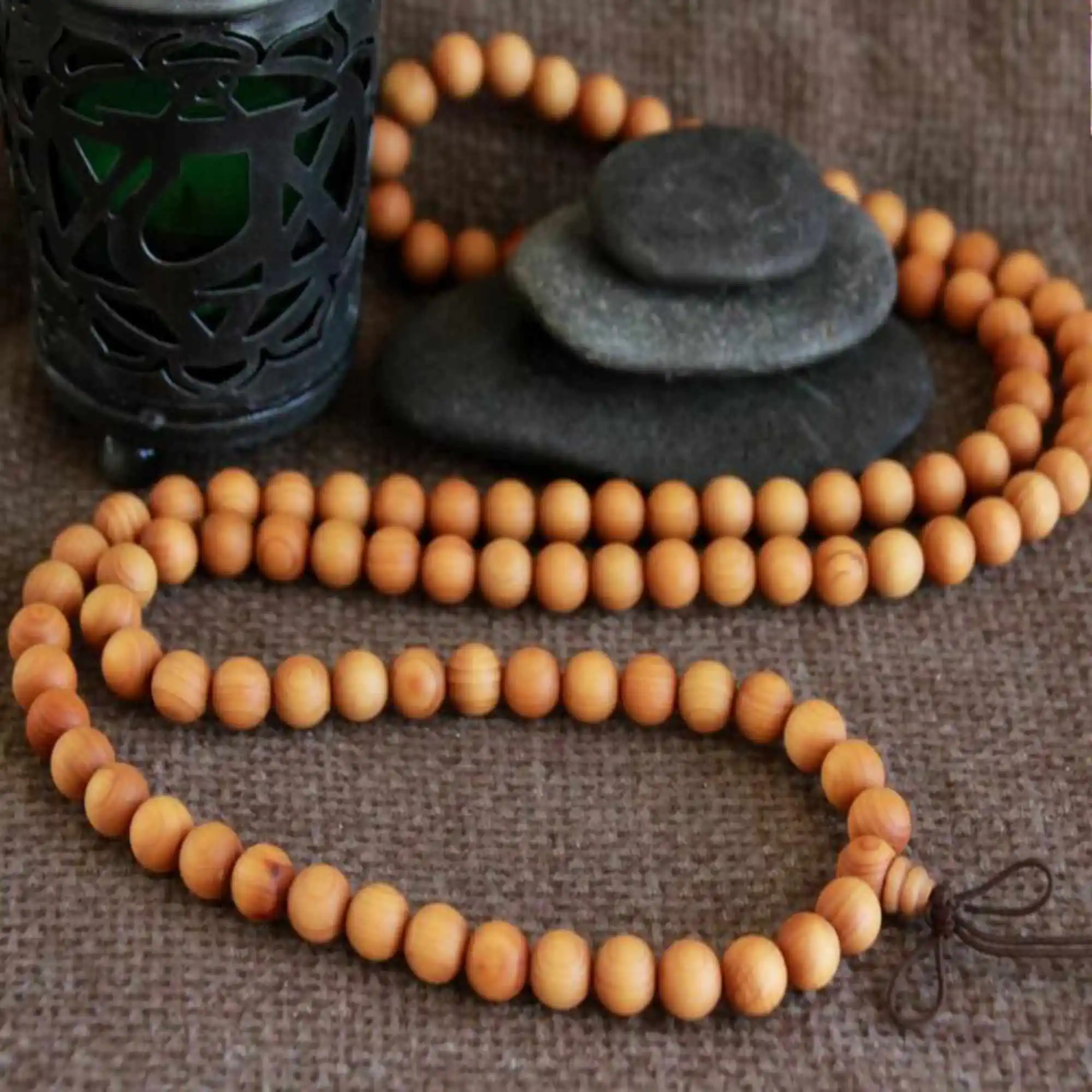 

8mm Natural 108 pcs round Cedarwood Beads necklace Gift Colorful Elegant Taseel Christmas National Style Pray Fancy Glowing