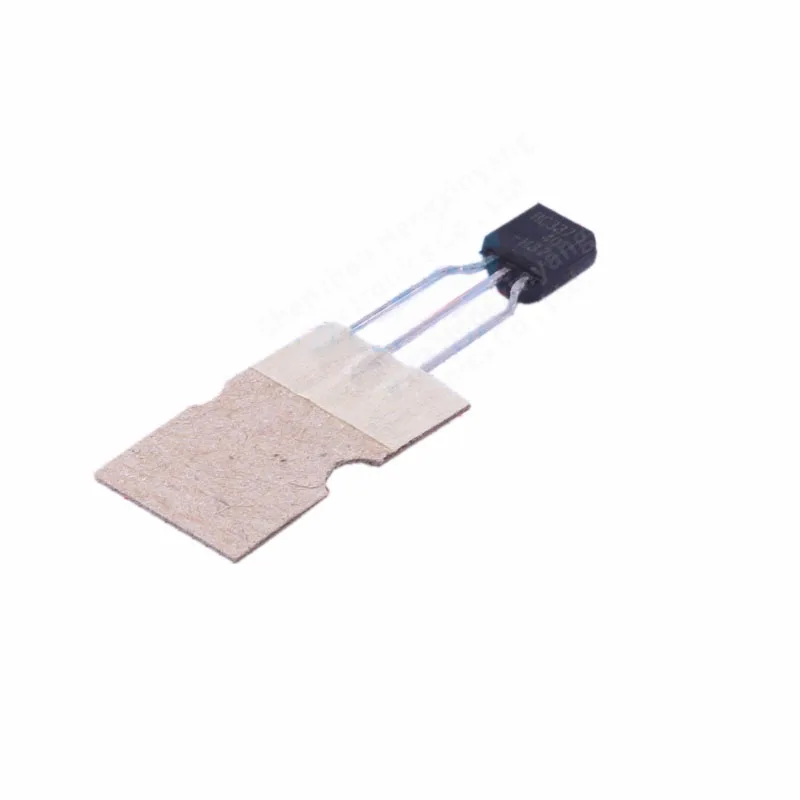 10 buah triode package paket TO-92 transistor bipolar, tegangan n-saluran: 45V arus: 800mA