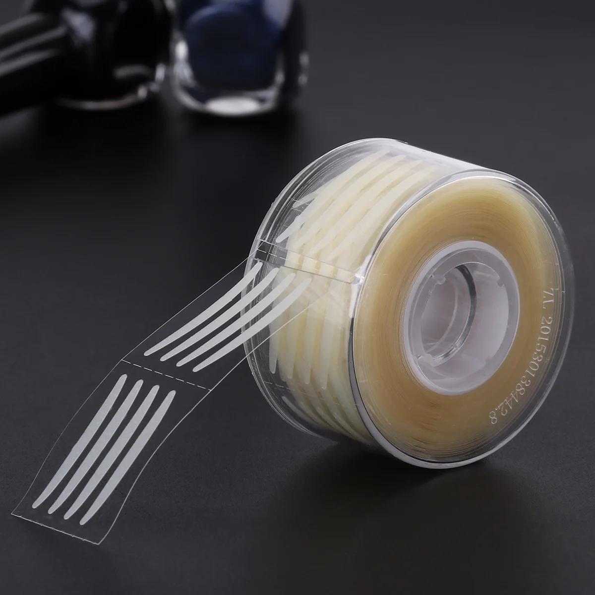 

300Pairs Invisible Double Eyelid Tape Stickers Self Adhesive Eyelid Tape Waterproof for Natural Look and Comfortable Wear