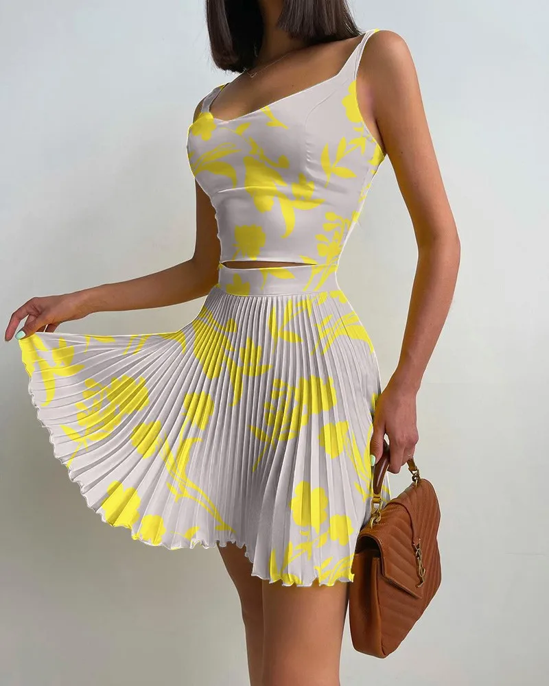 Set Woman 2 Pieces Summer New Printed Slim High Waist Short Skirt Set Camisole and Pleated Skirt Setof Holiday Party Women Skirt