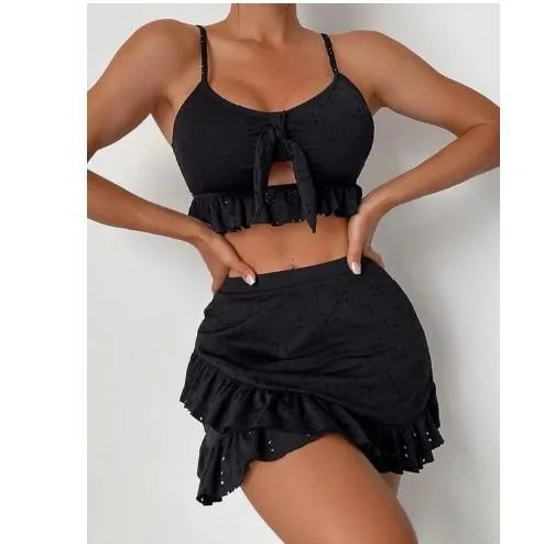 ชุดว่ายน้ำบิกินี่แบบเสื้อยืดสำหรับผู้หญิงสไตล์อนุรักษ์นิยมใหม่ปี 2024 ชุดชายหาด ชุดกีฬา ชุดโยคะ ชุดออกกำลังกาย อุปกรณ์สำหรับแฟนๆ