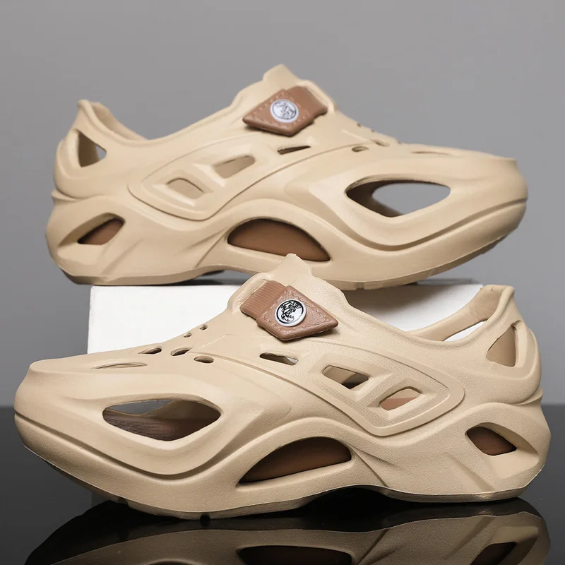 

Men's sandals summer hole shoes outside casual stepping on shit beach bag head non-slip and deodorant couple cool slippers men