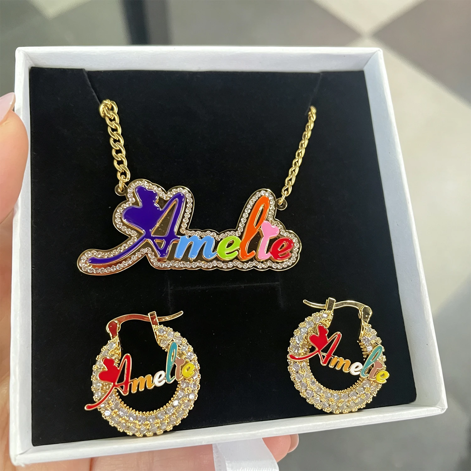 Qitian Personalized Bling Name Necklace And Earrings Set Custom Enamel Name Necklace 22mm Zircon Enamel Hoop Earrings For Women