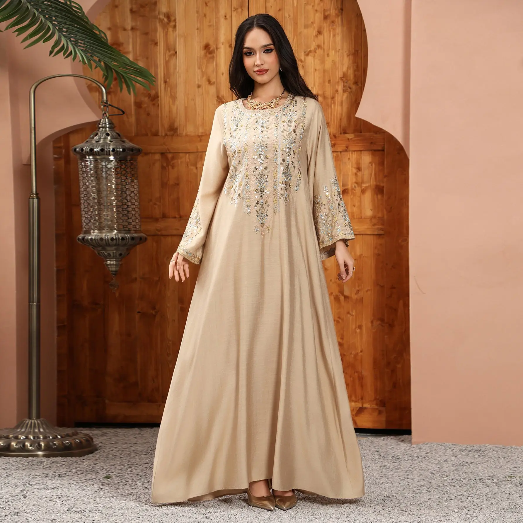 Abaya Dubai Fashion Spring Summer Women Long Sleeve V-neck Polyester Embroidery Party Evening Long Abaya Kaftan Muslim Dress