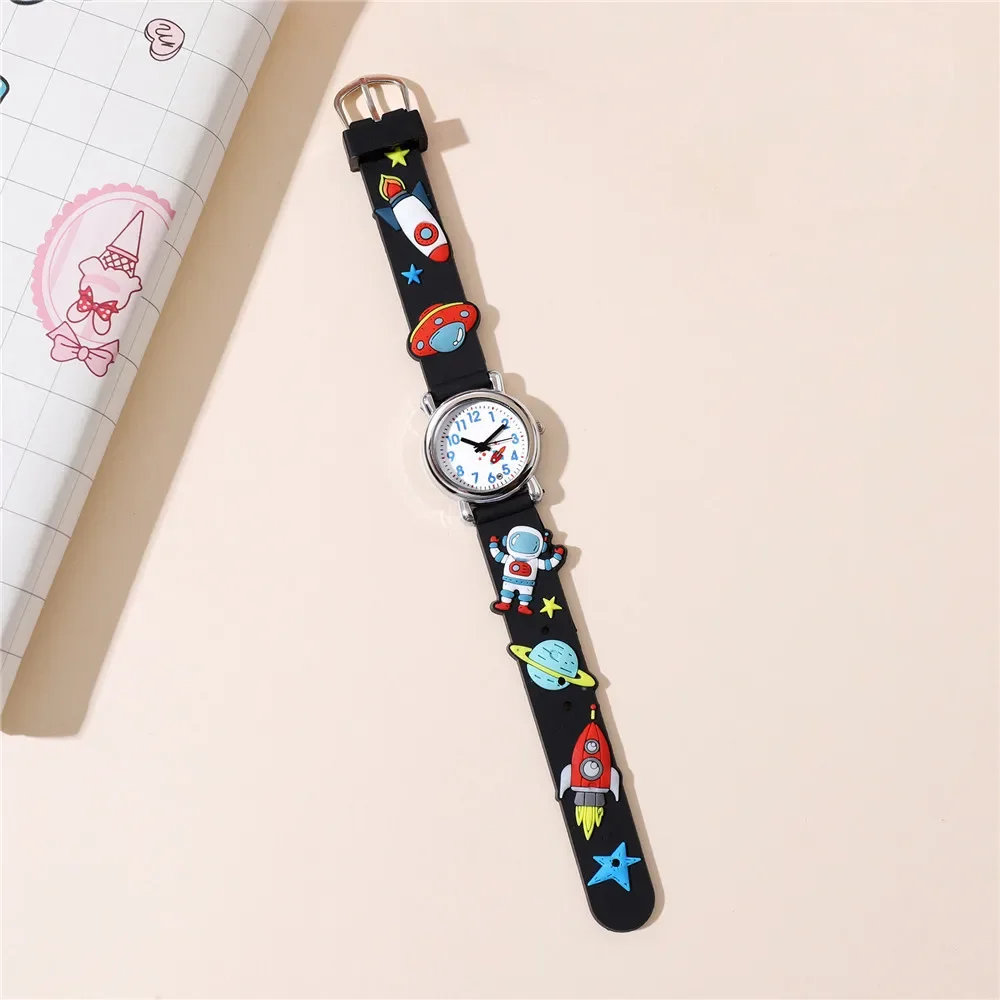 Cute 3D Astronaut Pattern children\'s watch Color Plastic Tape Boy Girl Gift Watch Kids Student Watch