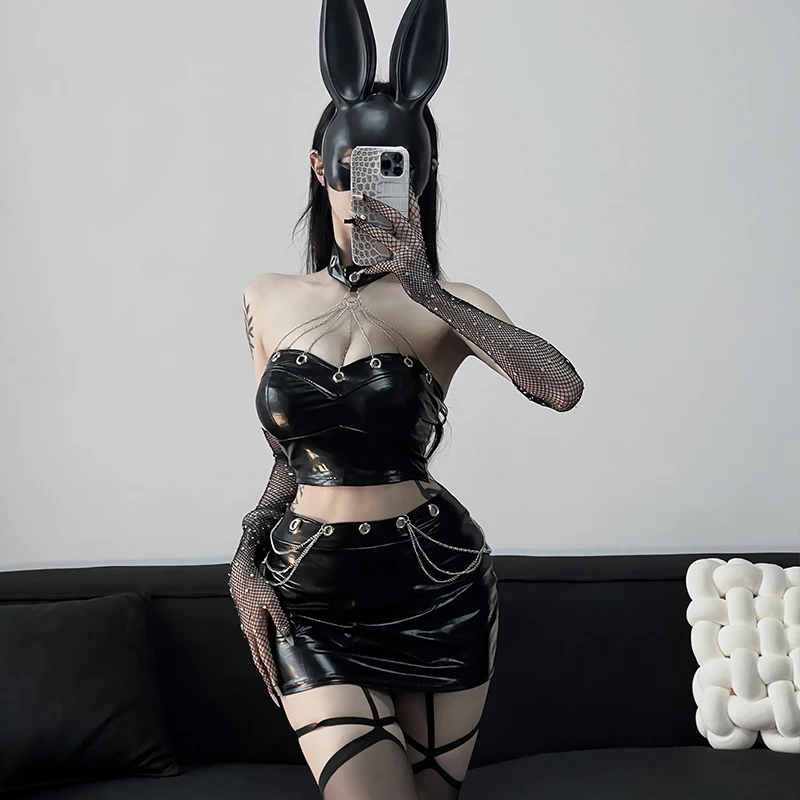 Design Original Sexy foncé femmes licou fronde 2025 été nouveau gothique noir hanche enveloppement mince doux Cool jupe serrée costume dames