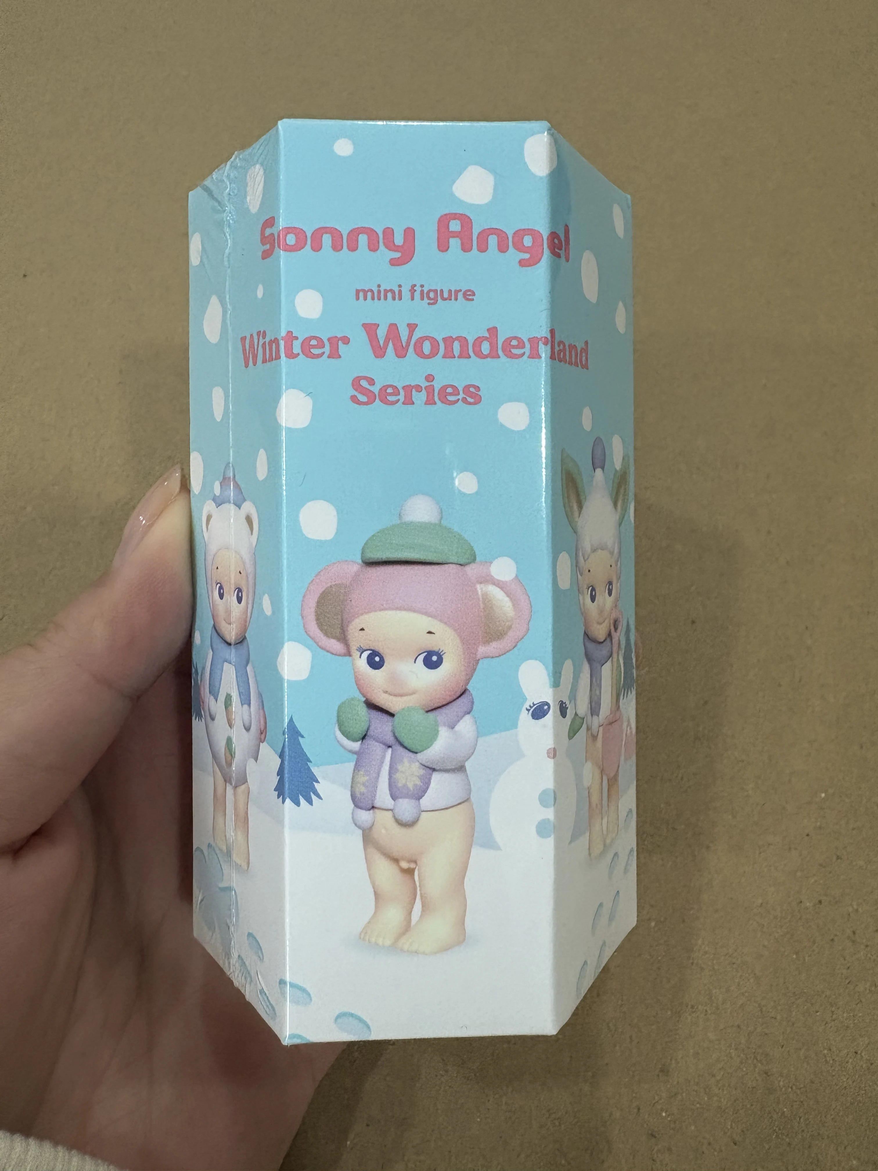 

Genuine Sonny Angle Mini Figure Winter Wonderland Series Blind Box Collectible Model Desktop Decoration Kids Birthday Toys Gifts