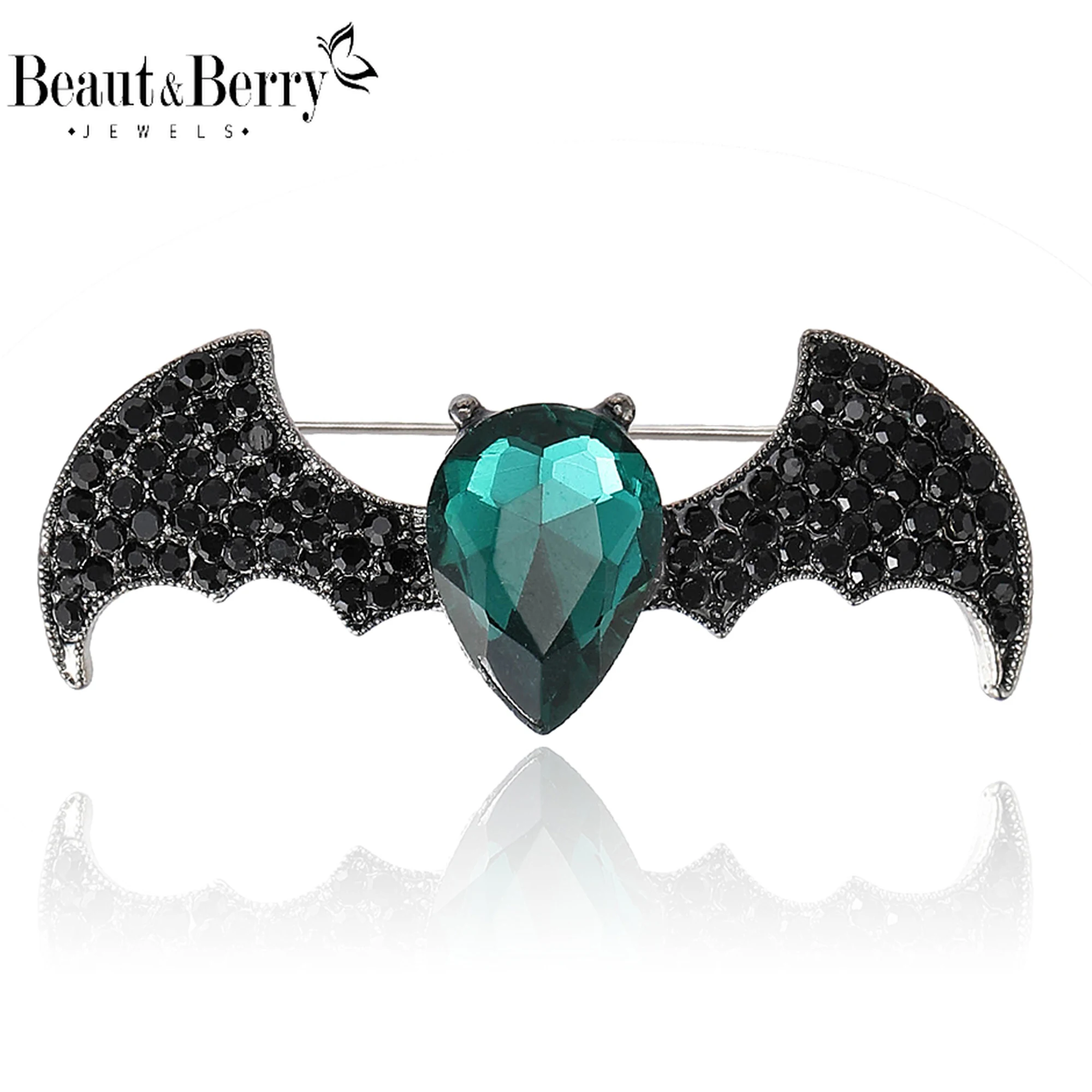 Beaut&Berry Rhinestone Bat Brooches for Women Unisex Halloween Pins Casual Party Accessories New Luxury Gifts Friends Decoration