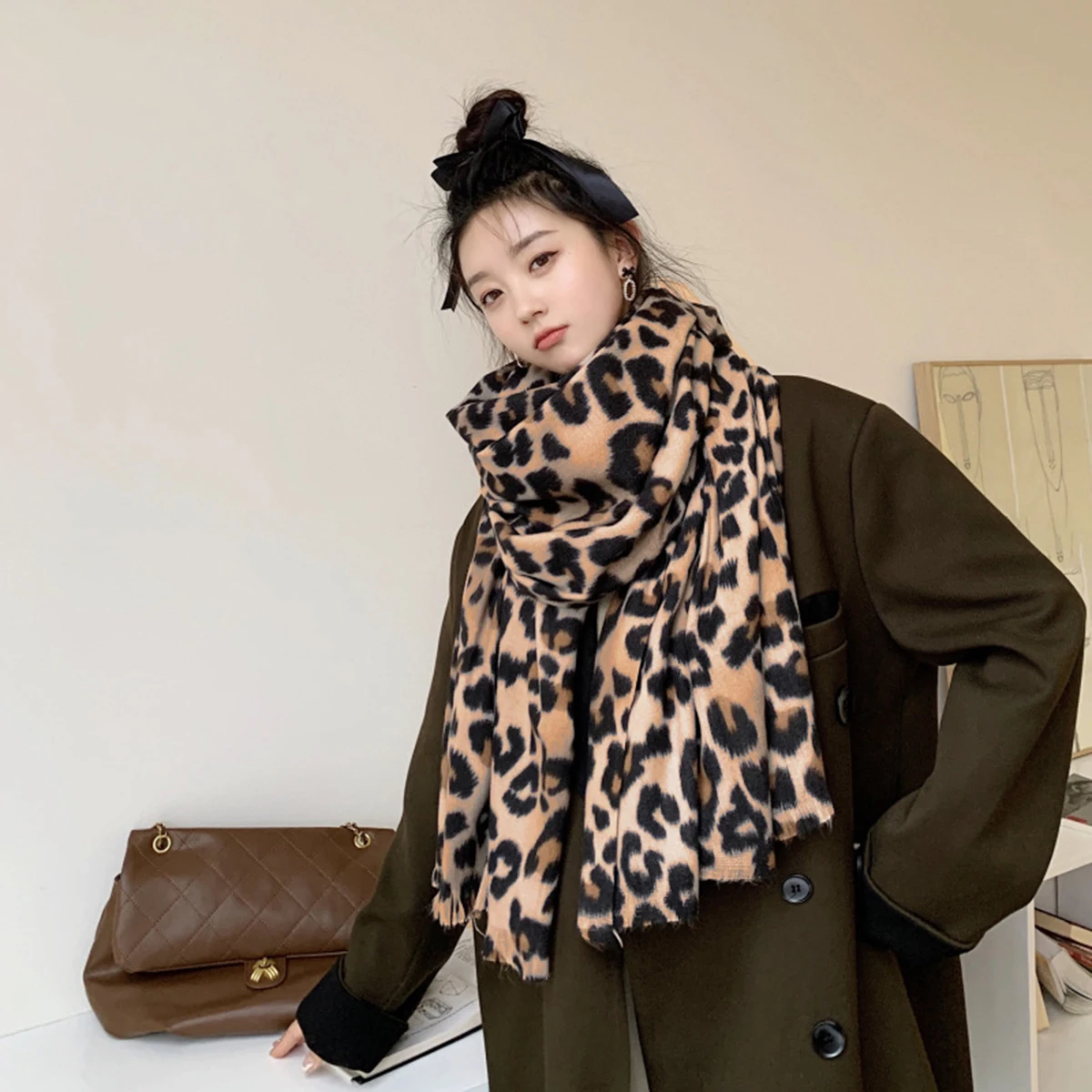 Leopard Imitation Cashmere Scarf Neckerchief For Women Fashion Shawl Wraps Winter Outdoor Keep Warm Lady Scarf Stoles 210*80cm