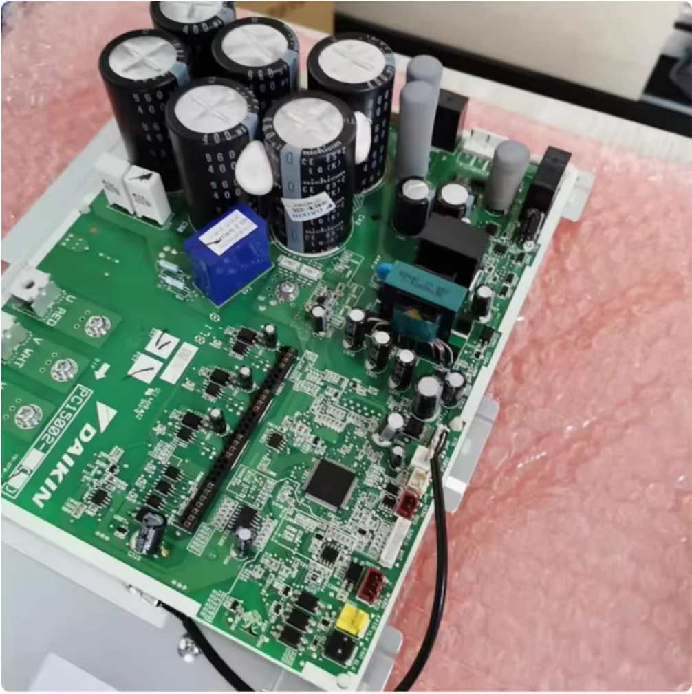 

New Daikin air conditioning original accessories PC15002-2 compressor inverter board VRVX7 computer board RUXYQ18-22BA