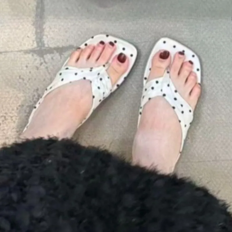 Women's Square Clip-toe Vintage Wave Point Style Comfortable Slippers Women New Summer Beach Elegant Fashionable Casual Sandals