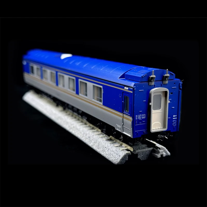 3 Sections KATO 1/87 Train Model HO Scale 3-522 JR 24 Series Express Rail Car Model Toy