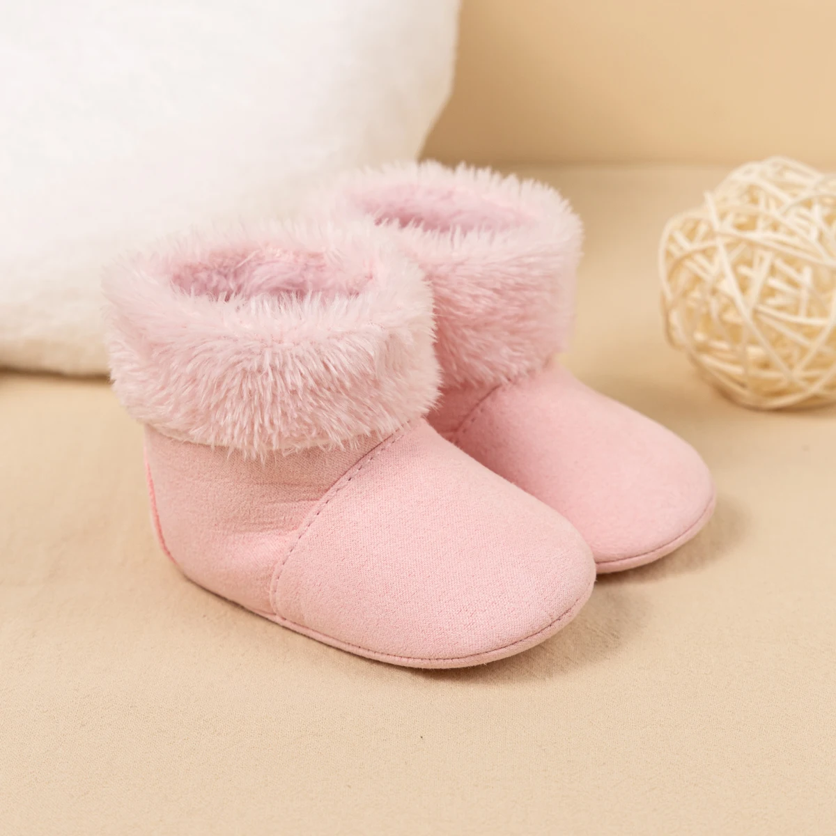 3 أحجام متاحة للأطفال في فصل الشتاء، أحذية كاجوال مريحة ولطيفة للثلج المسطحة بمقدمة مستديرة بالإضافة إلى أحذية مخملية دافئة للأطفال الصغار #6