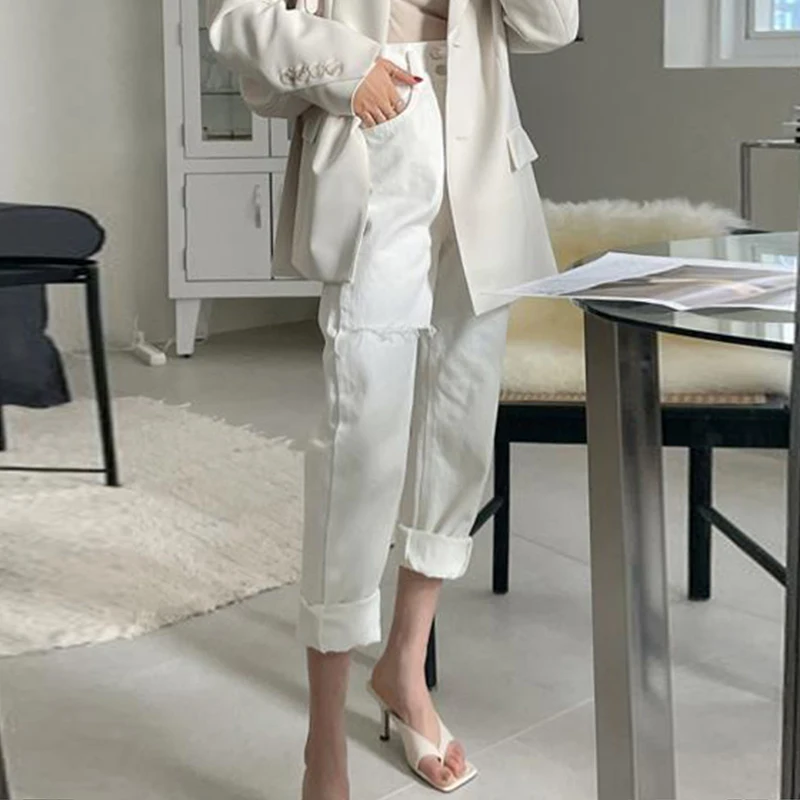 High Waist Wide Leg White Jeans Women's Chic Autumn Faion Slimming Two Button Hole Ripped Frayed Denim Pants for Young Women