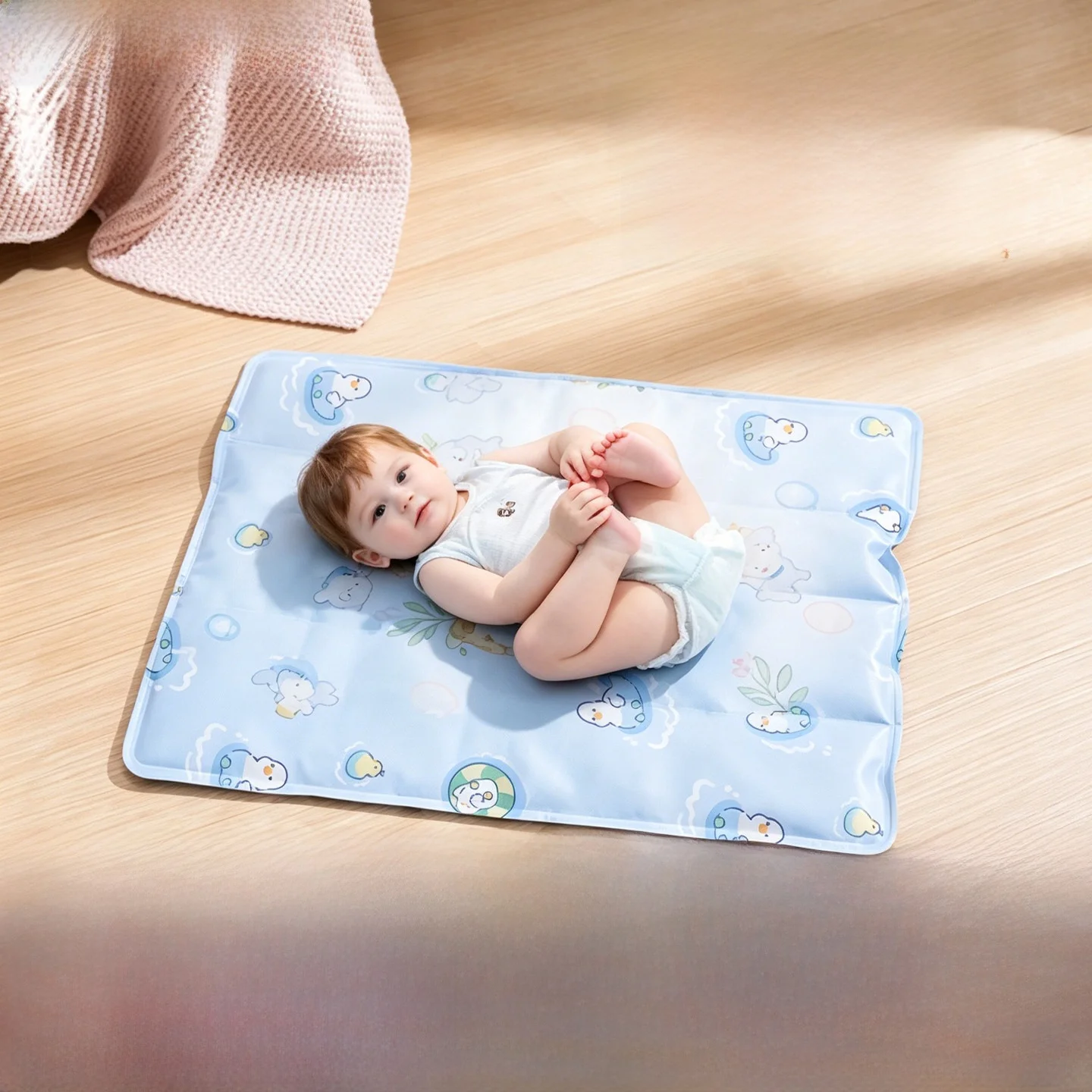 

Baby Cooling Ice Pad Sensation Breathable Children's Bed Mat Water Bag Mattress Kindergarten Cooling Mat Silk Temperature Red...