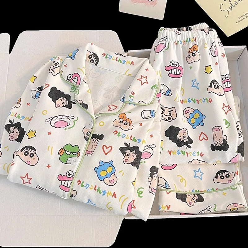 ملابس نوم مخملية دافئة للأطفال لعام 2026 بياقة الأميرة للخريف والشتاء بأكمام طويلة سترة كرتونية جديدة ملابس منزلية