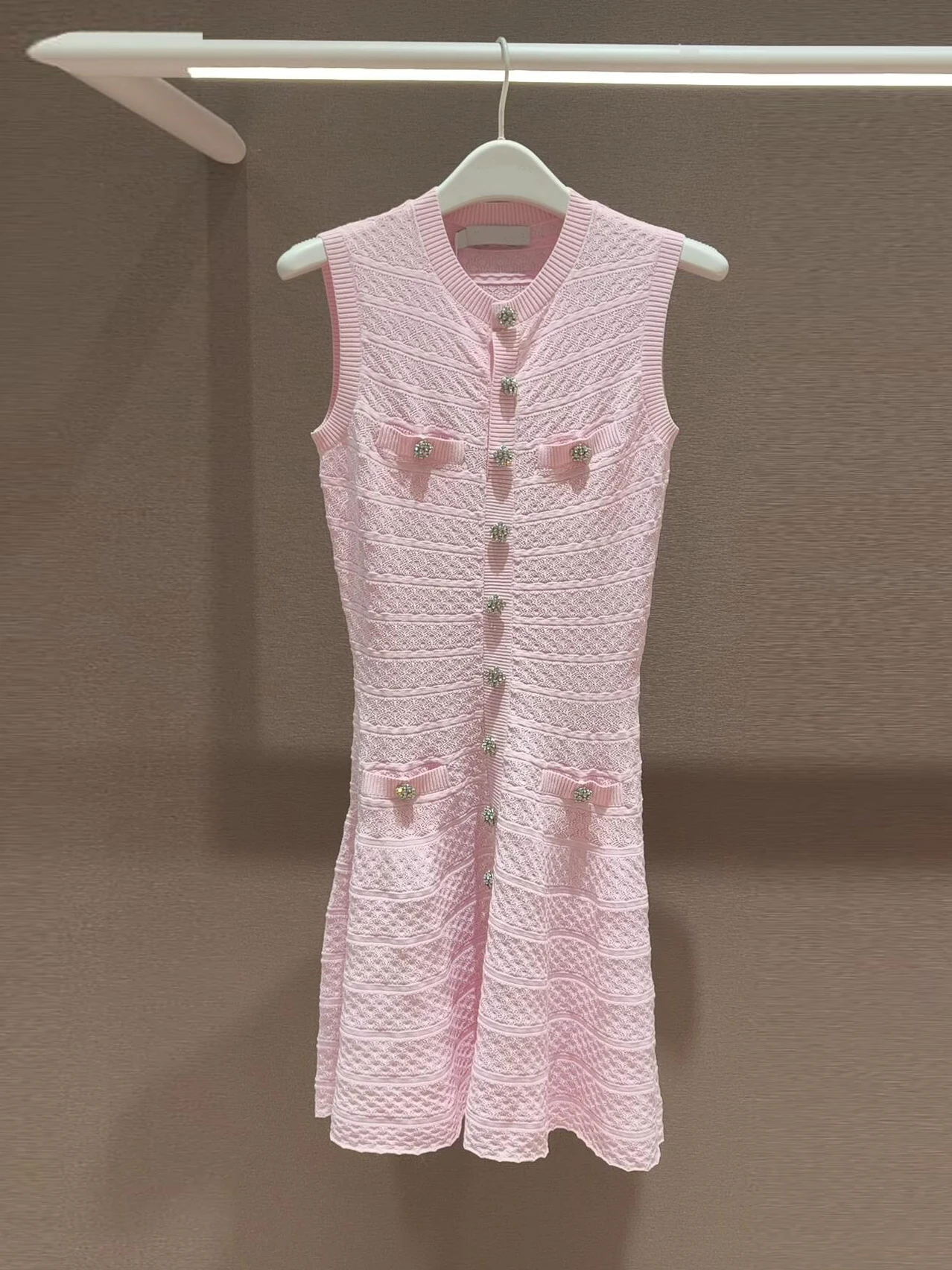 

Pink Knitted Vest Dress Women's Jiangsu Zhejiang Shanghai Missy Luxury Sensation Trendy Age-Defying Skirt City Commute Casual