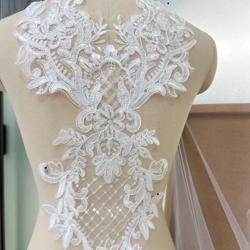 High Quality Lace Flower Trim with Pompoms Large Center Veil for Sewing Accessories
