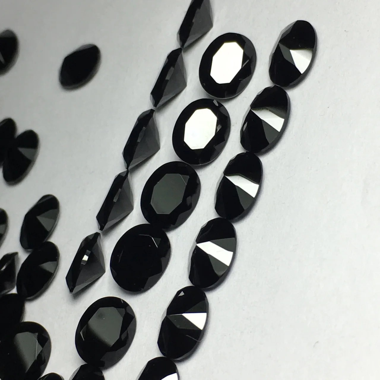 30PCS/Lot 3x4mm-8x10mm Natural Black Agate Oval Shaped Faceted Cut Gemstone