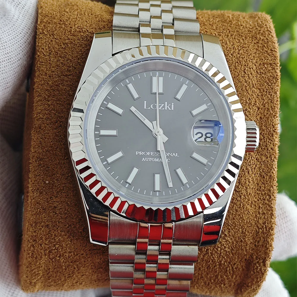 El reloj NH35 para hombre está disponible para personalizar su propio logotipo Esfera de 28,5 mm con tamaño de caja de 36 mm o 39 mm para acceso a relojes con movimiento NH35