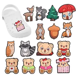 Dijes de PVC para zapatos de 1 a 15 piezas, oso Kawaii, Sika, ciervo, ardilla, mapache, accesorios de decoración de zapatos DIY para niños, regalo de x-mas, gran oferta