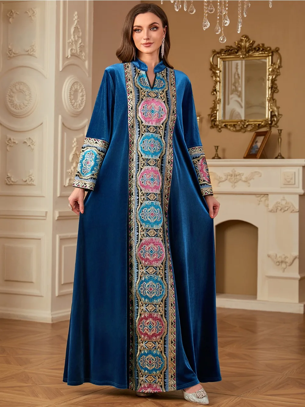 Winter Velvet Dress Muslim Embroidery Dubai Split Abaya Women Morocco Kaftan Vestidos Long Dress Party Vestido Largos Femme 2025