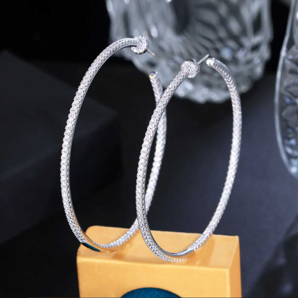 CWWZircons Übergroße Glänzende Luxuriöse Zirkon-Besetzte Riesige Statement-Rundohrringe für Damen, Vergoldeter Schmuck Großhandel E0992 – Detail 5
