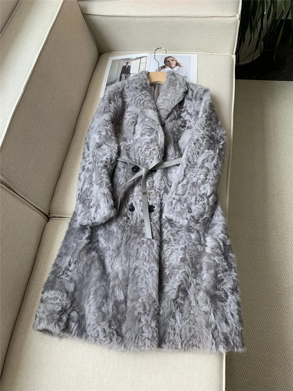 Women\'S Coat Imported Fetal Wool Fur One-Piece Long Sheepskin Coat 2024 Winter New  ( High-value customized products do not supp