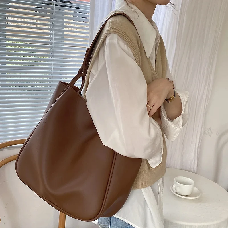 Luxury Tote Bag for Woman 2024 Trend Large Capacity Female Shoulder Bag High Quality Leather Simple Designer Woman Handbag