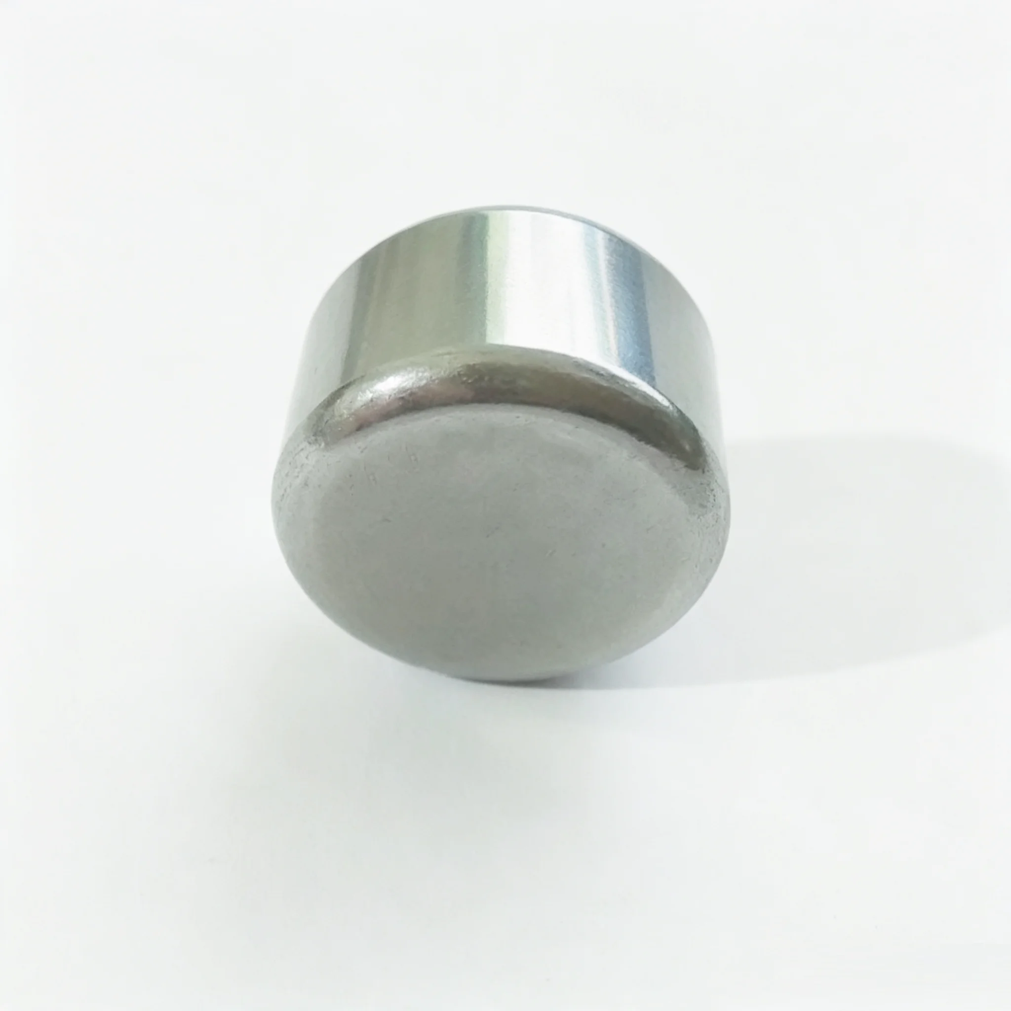 British sealed needle roller bearing BAM812 12.7 * 17.462 * 19.05MM non-standard bearing